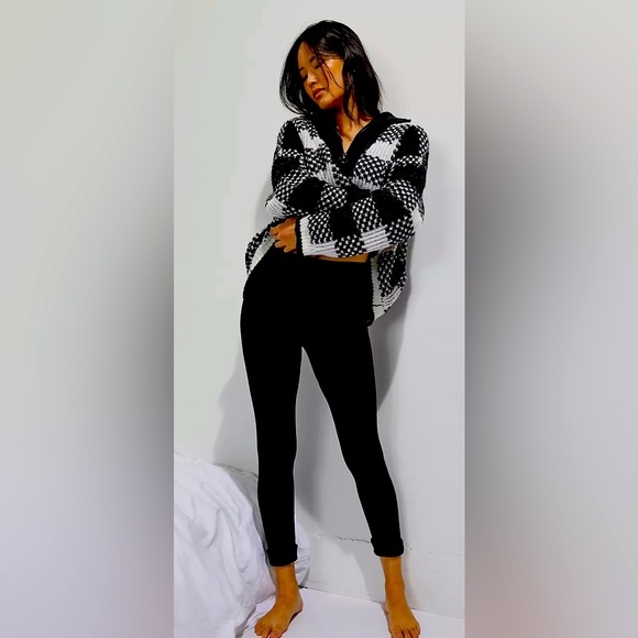 Anthropologie Pants - NEW Anthropologie Faux-Fur Trimmed Leggings, sz L/XL